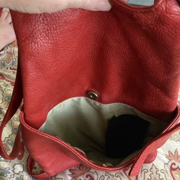 JP Ourse Dark Red Pebbled Leather Kangaroo Backpack Shoulder Bag Purse - Picture 4 of 8